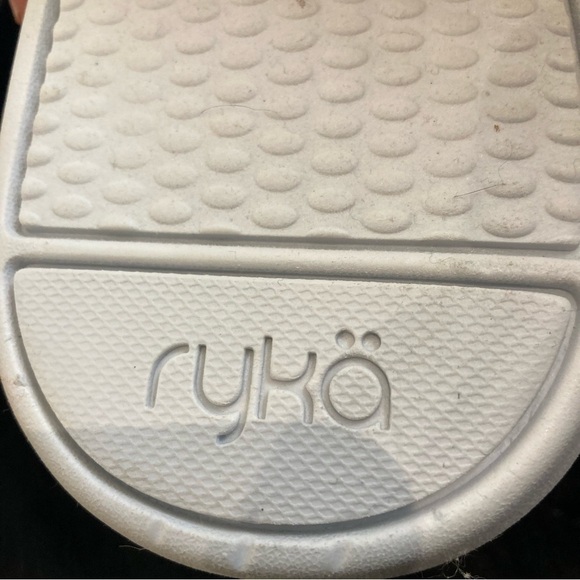 RYKA Sz 9.5W Surround Fit Slip  On Chunky Heel Canvas Animal Print Zipper Shoes - Picture 11 of 12